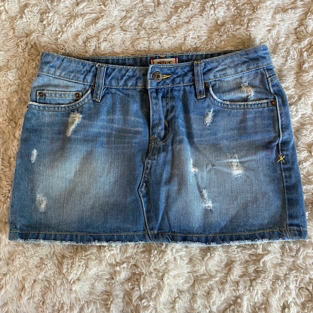 Tilt 100% Cotton Jean Skirt. Y2K Skater Grunge Distressed Juniors Size‎ 5.